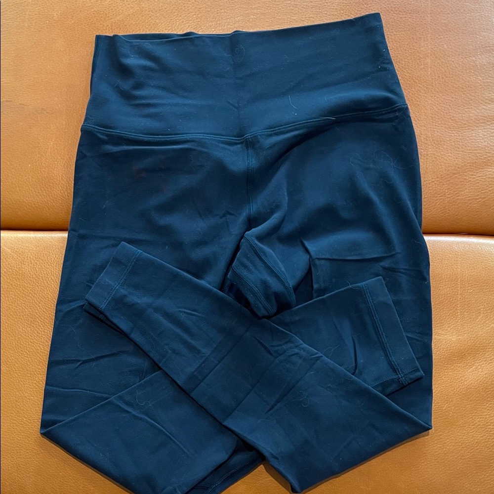 Lululemon Leggings (navy blue)